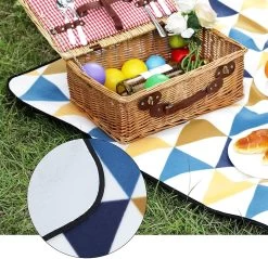 SONGMICS Couverture De Pique-nique, 300 X 200 Cm, Couverture De Plage, Pour Outdoor, Camping, Parc, Jardin, Fond Imperméable, Pliable, Triangles Jaunes Et Bleus GCM073Q01 14 SONGMICS Couverture De Pique-nique, 300 X 200 Cm, Couverture De Plage, Pour Outdoor, Camping, Parc, Jardin, Fond Imperméable, Pliable, Triangles Jaunes Et Bleus GCM073Q01 -Magasin D'Équipement De Plein Air 1200x1159 11