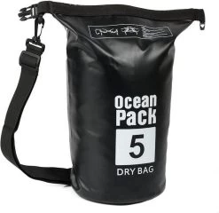 Decopatent® Waterproof Bag - Dry Bag - 5L - Ocean Pack - Dry Sack - Survie Plein Air Backpack - Sacs Secs - Sac De Bateau - Sac De Voile - Zwart 18 Decopatent® Waterproof Bag - Dry Bag - 5L - Ocean Pack - Dry Sack - Survie Plein Air Backpack - Sacs Secs - Sac De Bateau - Sac De Voile - Zwart -Magasin D'Équipement De Plein Air 1200x1167 1