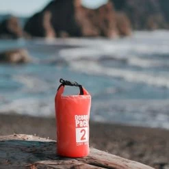 Sac étanche Ocean Pack 2L - Sac étanche étanche - Sac étanche 100% étanche - Sac à Dos Survie Plein Air Drybag - Sac De Survie Duffle Bag - Plein Air Bag - Sac De Voyage - Sac Bateau - Sac à Voile - Sacs Secs 2 Litres - Couleur: ROUGE - Decopatent® -Magasin D'Équipement De Plein Air 1200x1200 101