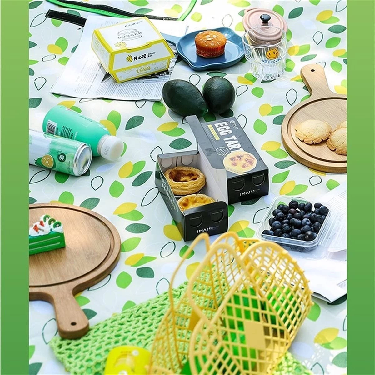 Couverture De Pique-Nique 150x200 Cm XL+Sac De Pique-Nique Offert - Tissu Imperméable -Pas Facile De Coller L'herbe Et Les Feuilles- Couverture De Camping - Tapis De Pique-Nique - Tapis De Plage - Vert 5 Couverture De Pique-Nique 150x200 Cm XL+Sac De Pique-Nique Offert - Tissu Imperméable -Pas Facile De Coller L'herbe Et Les Feuilles- Couverture De Camping - Tapis De Pique-Nique - Tapis De Plage - Vert – Image 3