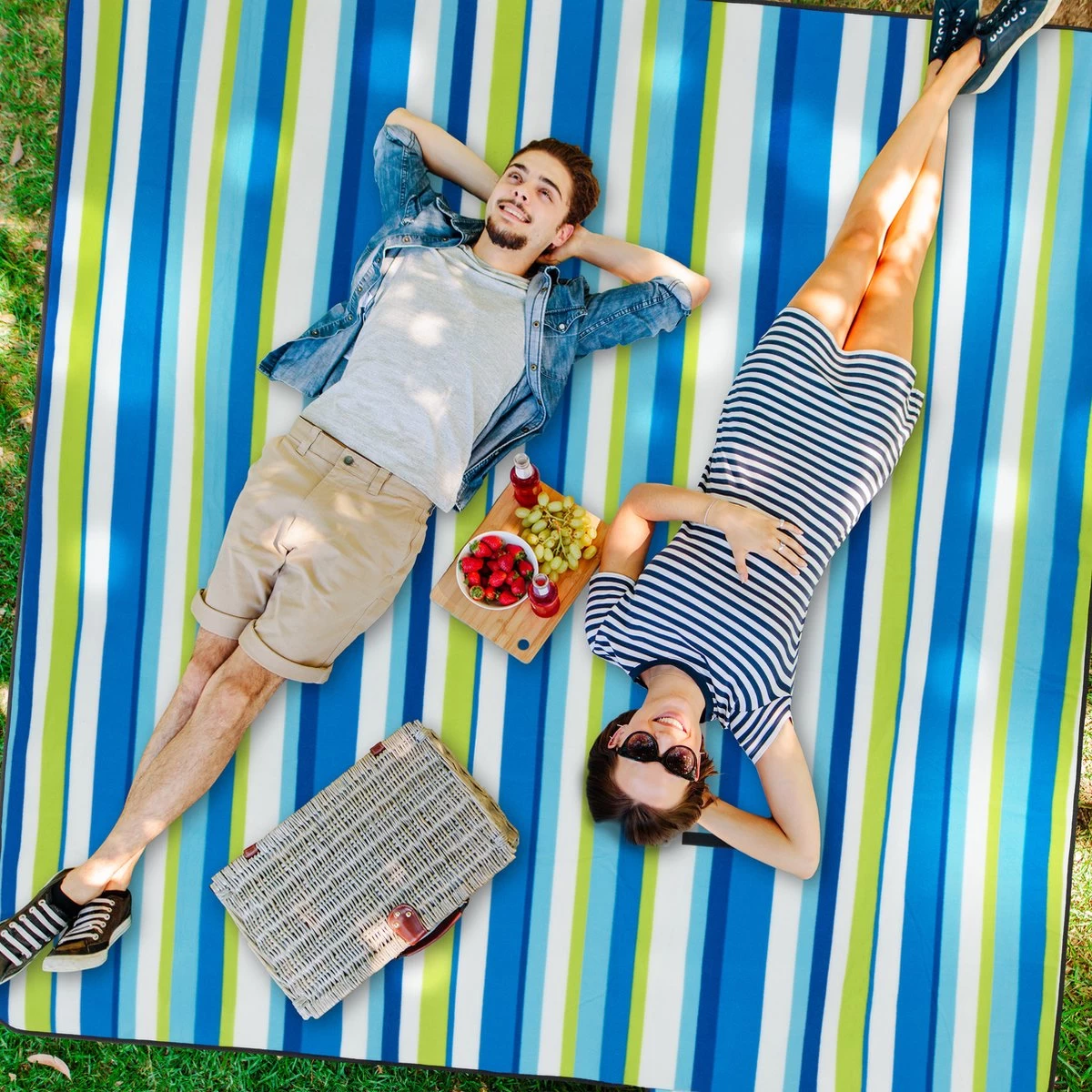 Couverture De Pique-nique Relaxdays - Couverture De Pique-nique En Aluminium - Grande Couverture De Camping Pliable 13 Couverture De Pique-nique Relaxdays - Couverture De Pique-nique En Aluminium - Grande Couverture De Camping Pliable – Image 11