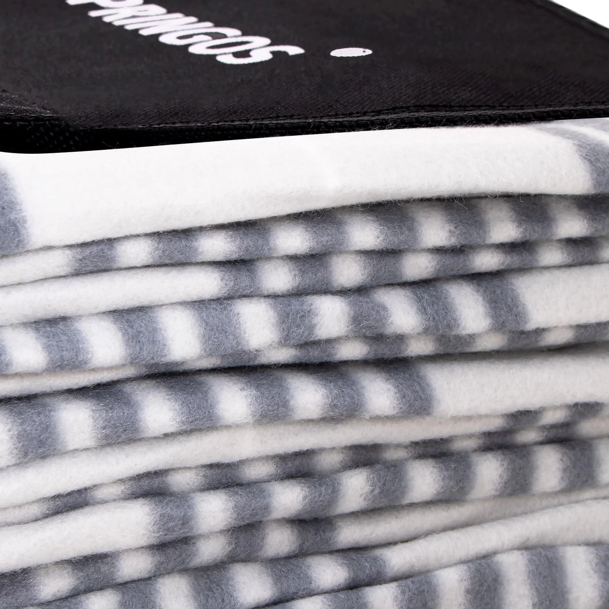 Couverture De Pique-nique Springos | Nappe De Pique-nique | Vêtement Extérieur | Pique-nique | 240x200cm | Bleu / Gris / Blanc 9 Couverture De Pique-nique Springos | Nappe De Pique-nique | Vêtement Extérieur | Pique-nique | 240x200cm | Bleu / Gris / Blanc – Image 7