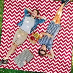 Relaxdays Couverture De Pique-nique Zigzag - Rouge-blanc - Serviette De Pique-nique - 200x200 - Serviette De Plage - Polaire -Magasin D'Équipement De Plein Air 1200x1200 1521