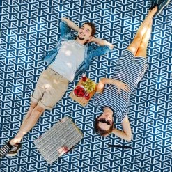 Grande Couverture De Pique-nique Relaxdays - Couverture De Pique-nique Isolante - Couverture De Pique-nique Pliable Pour L'extérieur -Magasin D'Équipement De Plein Air 1200x1200 1530