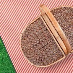 Relaxdays Couverture De Pique-nique - Rayé Rouge-blanc - 200x200 Cm - Couverture Polaire - Couverture De Camping Xxl -Magasin D'Équipement De Plein Air 1200x1200 1533