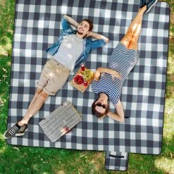 Couverture De Pique-nique Relaxdays 200x200 Cm - à Carreaux - Couverture Extérieure Imperméable - Couverture Polaire - Couverture -Magasin D'Équipement De Plein Air 1200x1200 1537