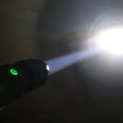 Lampe De Poche Militaire - Lampe De Poche LED - Zoomable - Rechargeable Par USB - Résistant Aux éclaboussures - Support De Vélo Inclus - 13x3cm -Magasin D'Équipement De Plein Air 1200x1200 867