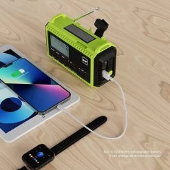 Radio Solaire Avec Lampe Torche Et Liseuse LED, Radio De Chantier DAB+ IPX4, Radio D'urgence Et Alarme SOS Adaptée à La Marche, -Magasin D'Équipement De Plein Air 1200x1200 905