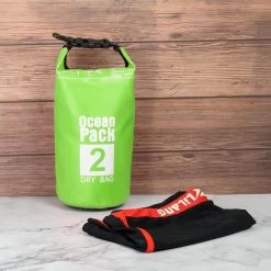 Sac étanche Ocean Pack 2L - Sac étanche étanche - Sac étanche 100% étanche - Sac à Dos Survie Plein Air Drybag - Survie Bag Duffle Bag - Plein Air Bag - Sac De Voyage - Sac Bateau - Sac à Voile - Sacs Secs 2 Litres - Couleur: VERT - Decopatent® 19 Sac étanche Ocean Pack 2L - Sac étanche étanche - Sac étanche 100% étanche - Sac à Dos Survie Plein Air Drybag - Survie Bag Duffle Bag - Plein Air Bag - Sac De Voyage - Sac Bateau - Sac à Voile - Sacs Secs 2 Litres - Couleur: VERT - Decopatent® -Magasin D'Équipement De Plein Air 1200x1200 97