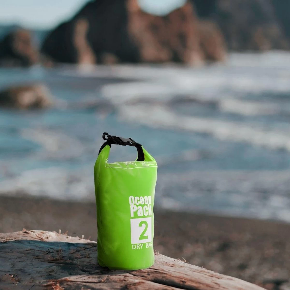 Sac étanche Ocean Pack 2L - Sac étanche étanche - Sac étanche 100% étanche - Sac à Dos Survie Plein Air Drybag - Survie Bag Duffle Bag - Plein Air Bag - Sac De Voyage - Sac Bateau - Sac à Voile - Sacs Secs 2 Litres - Couleur: VERT - Decopatent® 11 Sac étanche Ocean Pack 2L - Sac étanche étanche - Sac étanche 100% étanche - Sac à Dos Survie Plein Air Drybag - Survie Bag Duffle Bag - Plein Air Bag - Sac De Voyage - Sac Bateau - Sac à Voile - Sacs Secs 2 Litres - Couleur: VERT - Decopatent® – Image 9