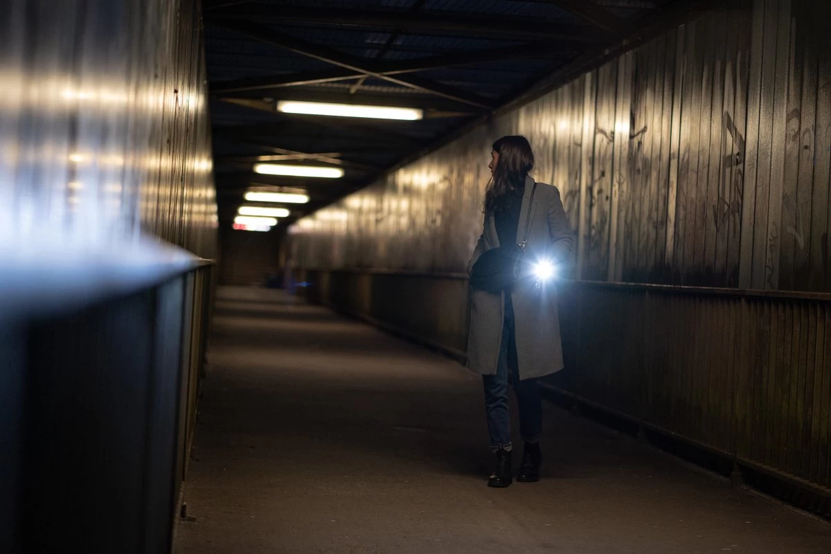 Ledlenser LED Lenser K6R Safety NOIR | Porte-clés Lumière | Alarme Personnelle | Gadget | Alarme | Cadeau Pour Elle | Cadeau Pour Lui | Lampe De Poche Led Rechargeable | Porte-clés Enfants | Trousseau De Voiture | Porte-clés Militaire 7 Ledlenser LED Lenser K6R Safety NOIR | Porte-clés Lumière | Alarme Personnelle | Gadget | Alarme | Cadeau Pour Elle | Cadeau Pour Lui | Lampe De Poche Led Rechargeable | Porte-clés Enfants | Trousseau De Voiture | Porte-clés Militaire – Image 5