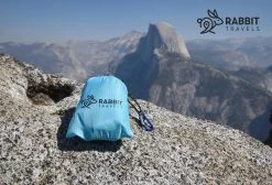 LAPBIT TRAVELS Tapis D'extérieur / Tapis De Pique-nique Compact - 150 X 140 Cm - Avec 4x Sacs De Rangement -Magasin D'Équipement De Plein Air 1200x817