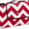 Relaxdays Couverture De Pique-nique Zigzag - Rouge-blanc - Serviette De Pique-nique - 200x200 - Serviette De Plage - Polaire 2 Relaxdays Couverture De Pique-nique Zigzag - Rouge-blanc - Serviette De Pique-nique - 200x200 - Serviette De Plage - Polaire -Magasin D'Équipement De Plein Air 1200x877 3