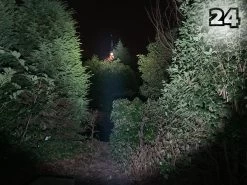 Activ24™ - Lampe De Poche LED Très Puissante - 5000 Lumen - Qualité D'aluminium Professionnelle - Puce XHP50 Moderne Et économe En énergie - Lampe De Travail Puissante -Magasin D'Équipement De Plein Air 1200x900 25