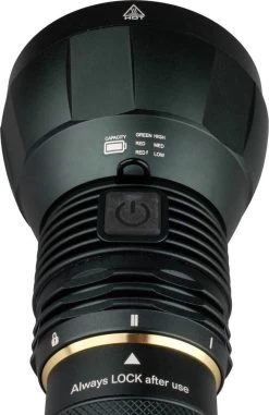 XCell Groot Lampe De Poche Rechargeable LED Longue Portée, Avec étui, Avec Fonction Stroboscopique, Ajustable, Avec Dragonne 1 -Magasin D'Équipement De Plein Air 778x1200