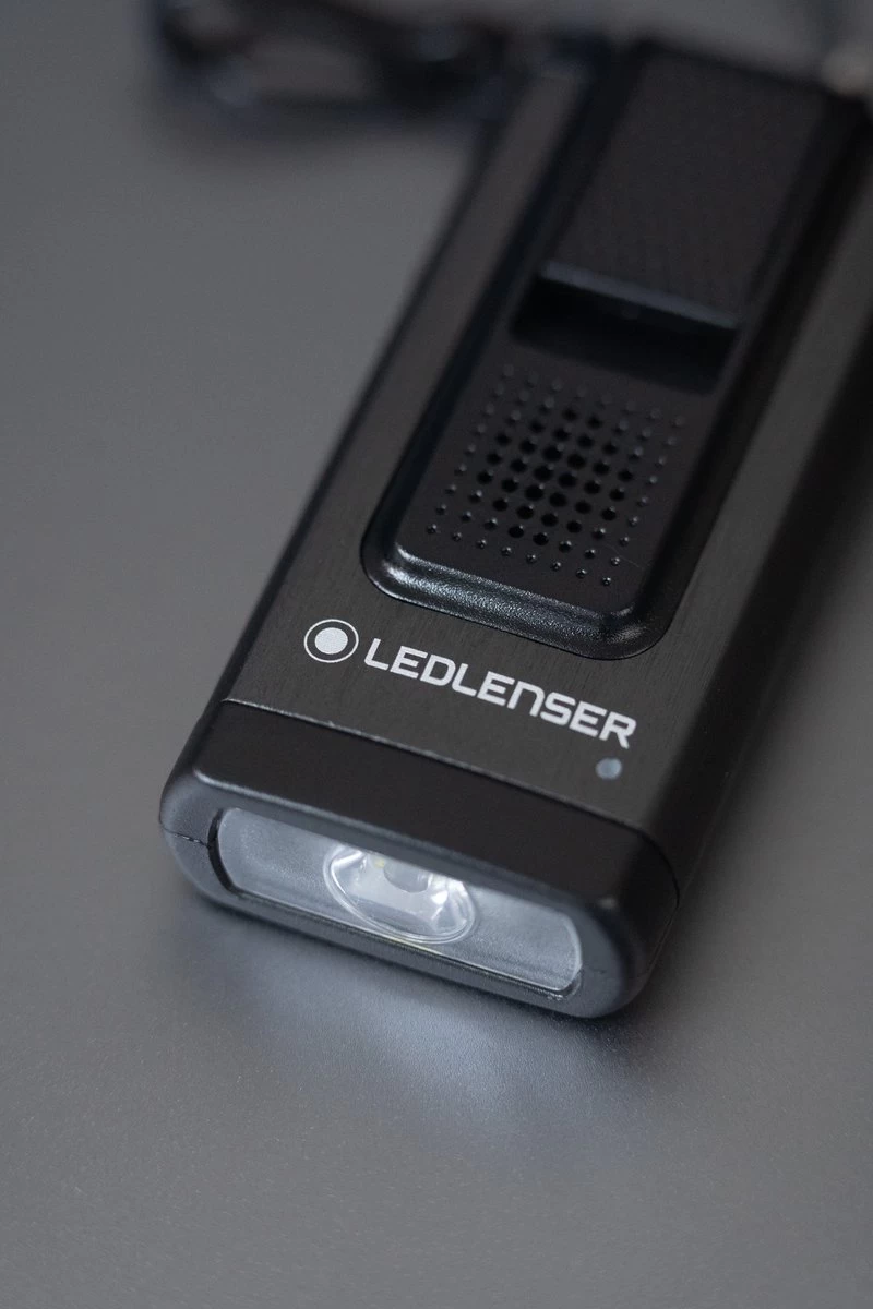 Ledlenser LED Lenser K6R Safety NOIR | Porte-clés Lumière | Alarme Personnelle | Gadget | Alarme | Cadeau Pour Elle | Cadeau Pour Lui | Lampe De Poche Led Rechargeable | Porte-clés Enfants | Trousseau De Voiture | Porte-clés Militaire 6 Ledlenser LED Lenser K6R Safety NOIR | Porte-clés Lumière | Alarme Personnelle | Gadget | Alarme | Cadeau Pour Elle | Cadeau Pour Lui | Lampe De Poche Led Rechargeable | Porte-clés Enfants | Trousseau De Voiture | Porte-clés Militaire – Image 4