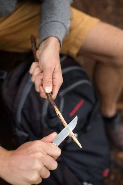 Couteau De Poche Opinel Tradition Inox N ° 7 - Lame 80 Mm - Boîtier Marron - Acier Inoxydable & Bois De Hêtre - Virobloc -Magasin D'Équipement De Plein Air 800x1200 9