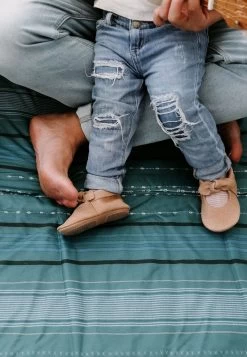 Little Unicorn Petite Licorne | Qualité Premium , 100 % Polyester | Résistant à L' Water , Facile à Transporter | Blanket' Intérieur Et D' Plein Air | Couverture De Pique-nique | 150 X 300 Cm | Bande De Rivage -Magasin D'Équipement De Plein Air 830x1200 5